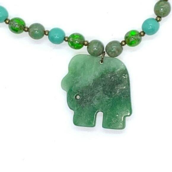Handmade Beaded Teal Rocks Green Elephant Necklace - Picture 11 of 16